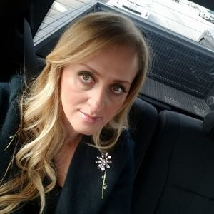 Meet your Posher, Yana